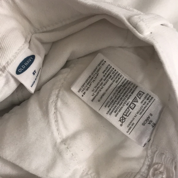 🩳 2 Old Navy Toddler Girl Denim Shorts 5T - Picture 5 of 10